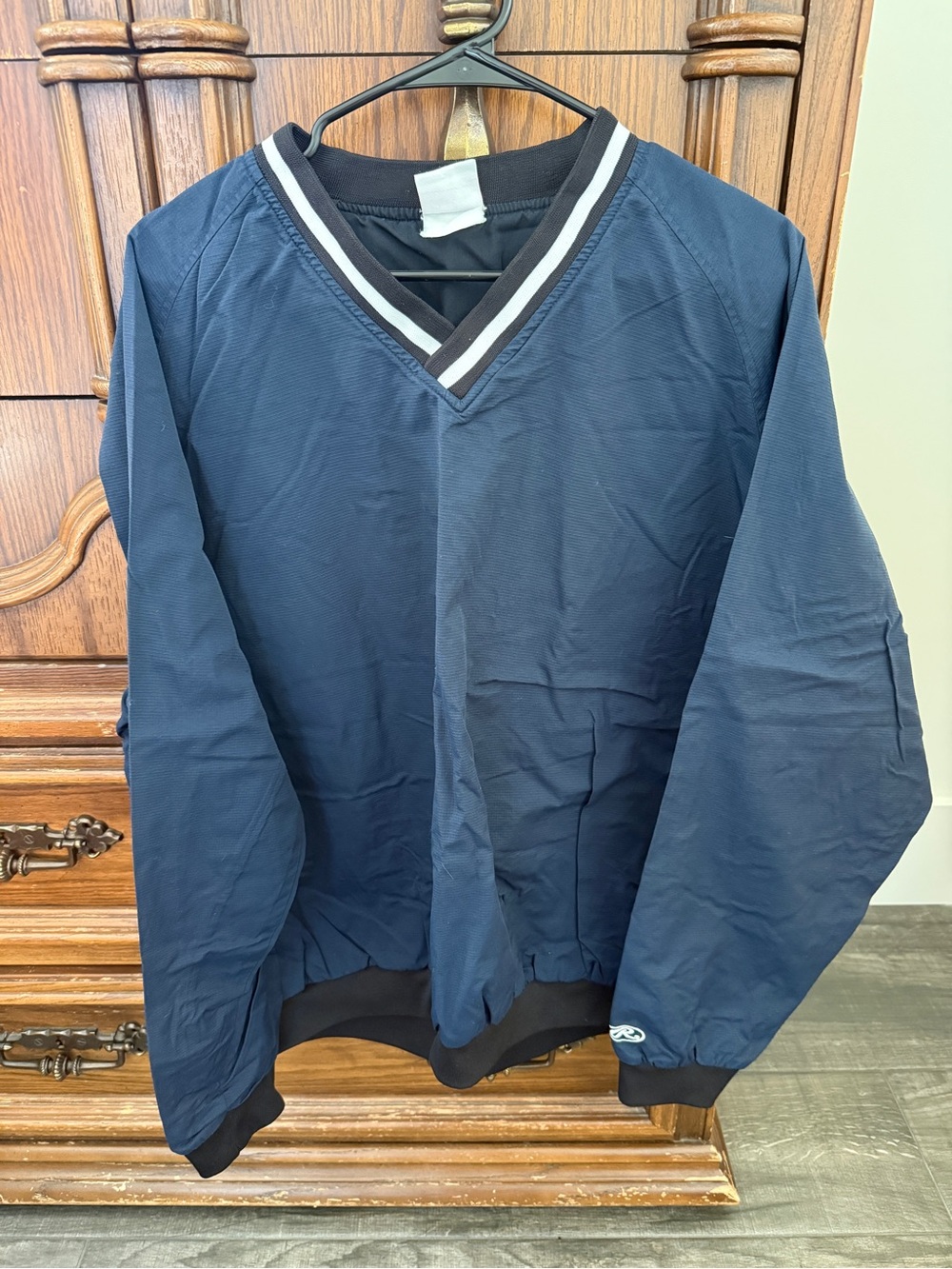 Vintage 1990’s- Men's Rawlings- Navy V-Neck Windbreaker Pullover